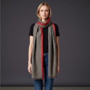 🧣 Gucci GG Monogram Wool & Silk Scarf – Gray with Red & Navy Blue Stripe